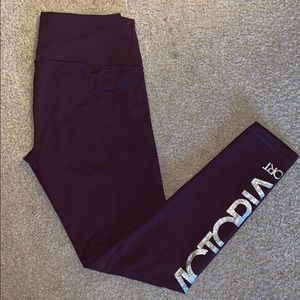 Maroon Victoria sport leggings